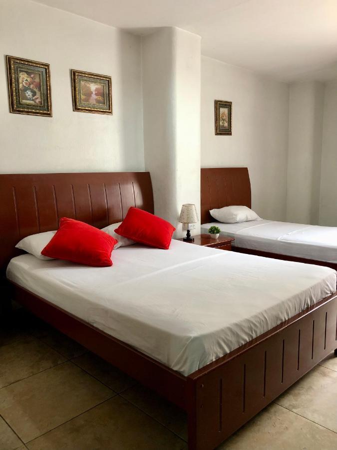 גוויאקיל Hotel Onix Gold מראה חיצוני תמונה