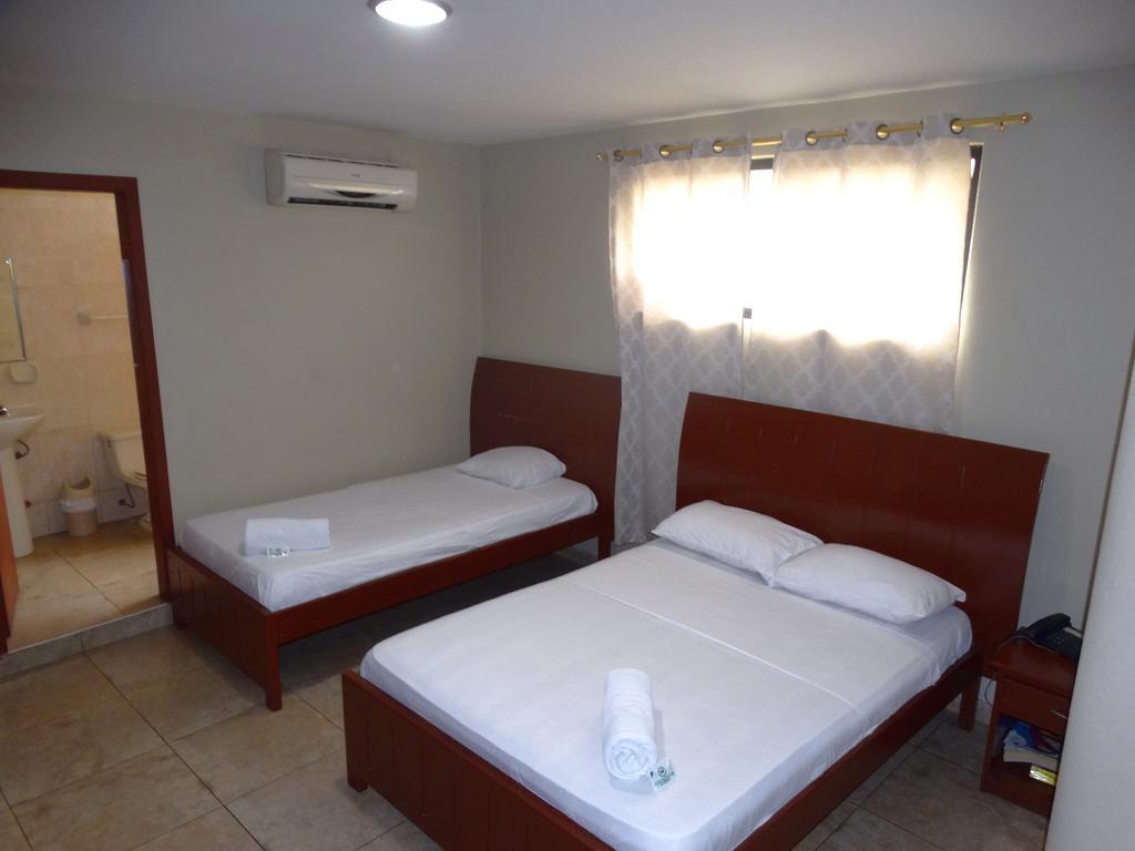 גוויאקיל Hotel Onix Gold מראה חיצוני תמונה